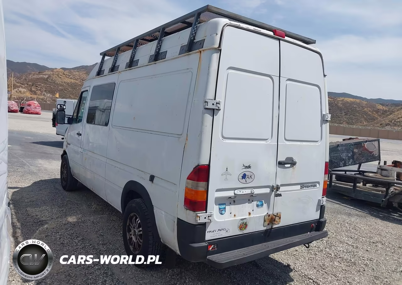 2004 Dodge Sprinter Van 2500 VIN:WD2PD644445655112 - 3