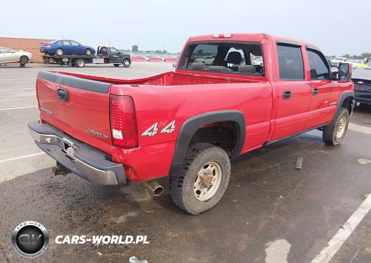2003 Chevrolet Silverado 2500Hd Ls VIN:1GCHK23U03F204824 - 4