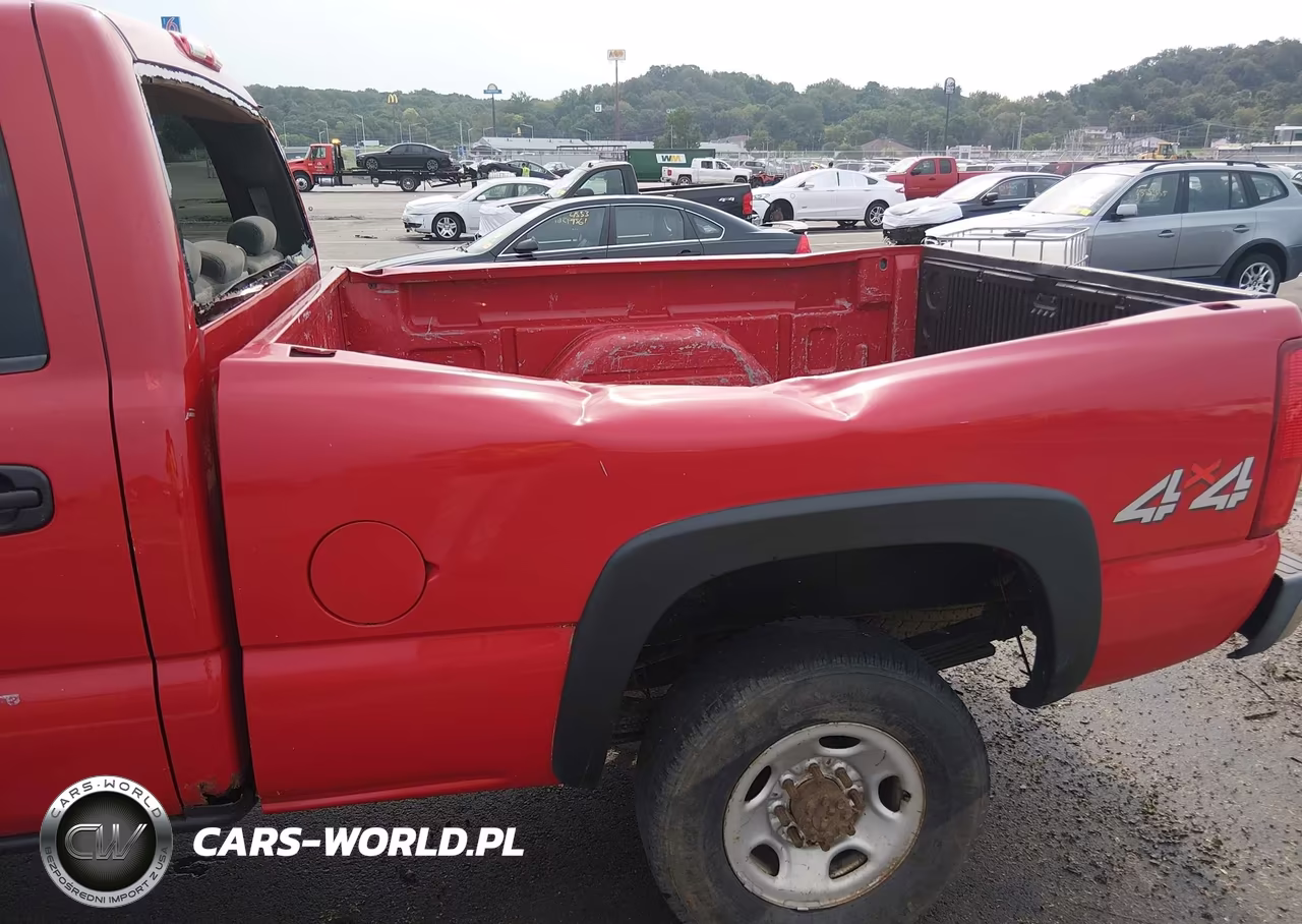 2003 Chevrolet Silverado 2500Hd Ls VIN:1GCHK23U03F204824 - 6