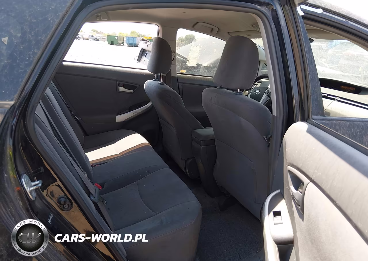 2011 Toyota Prius Two VIN:JTDKN3DUXB5331425 - 8
