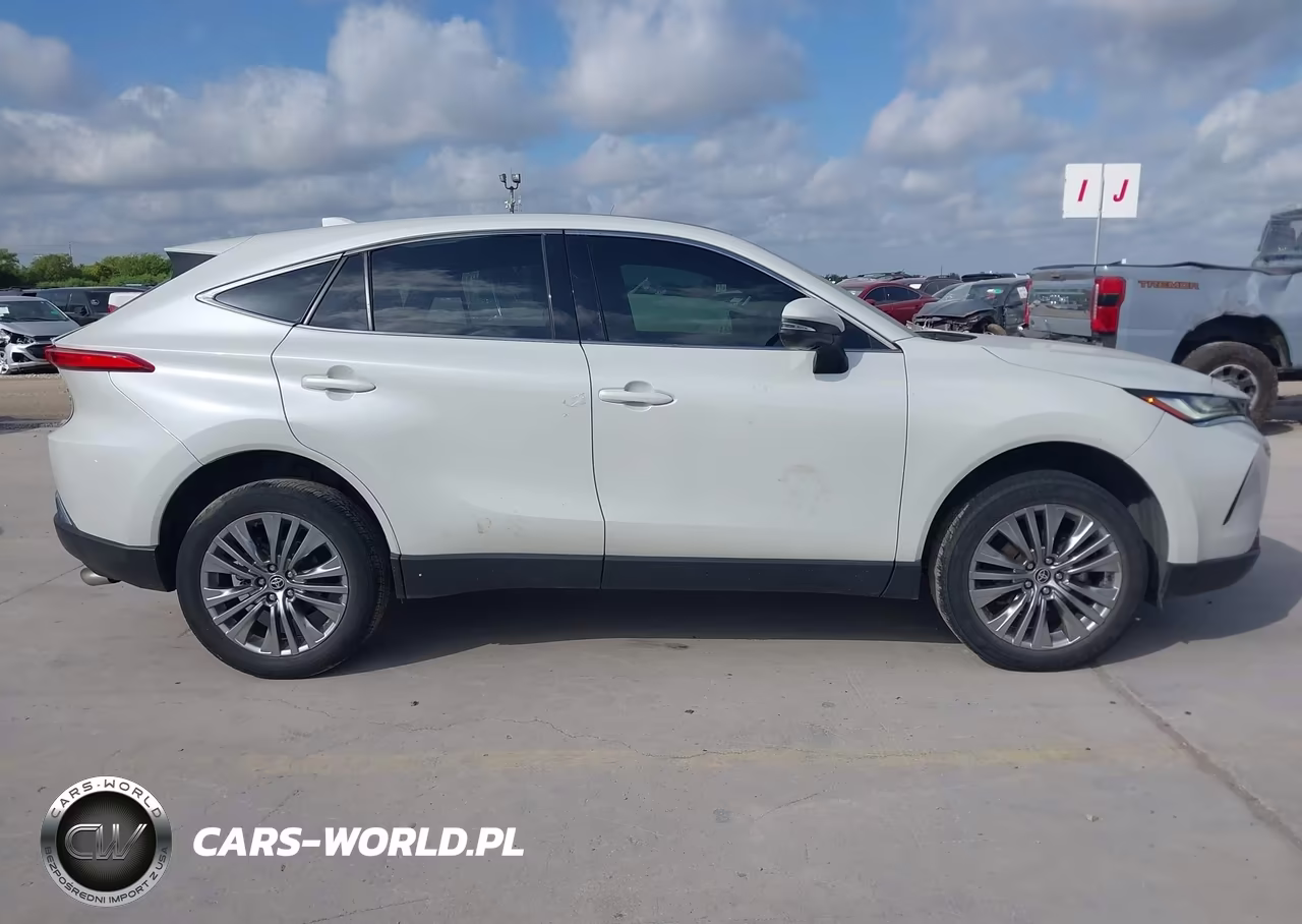 2022 Toyota Venza Limited VIN:JTEAAAAH1NJ103890 - 13