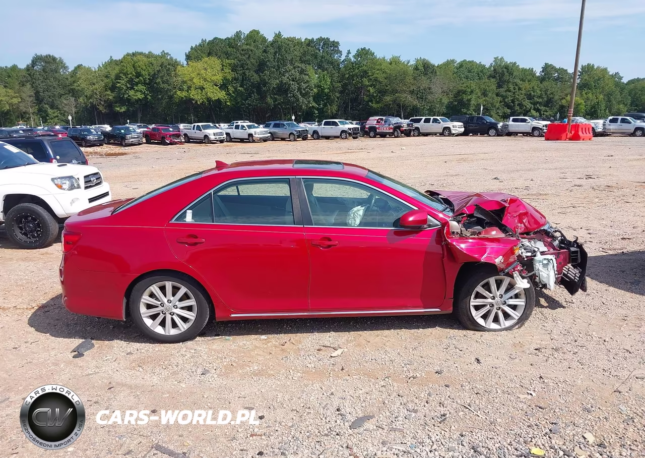 2014 Toyota Camry Hybrid Xle VIN:4T1BD1FK1EU131722 - 14