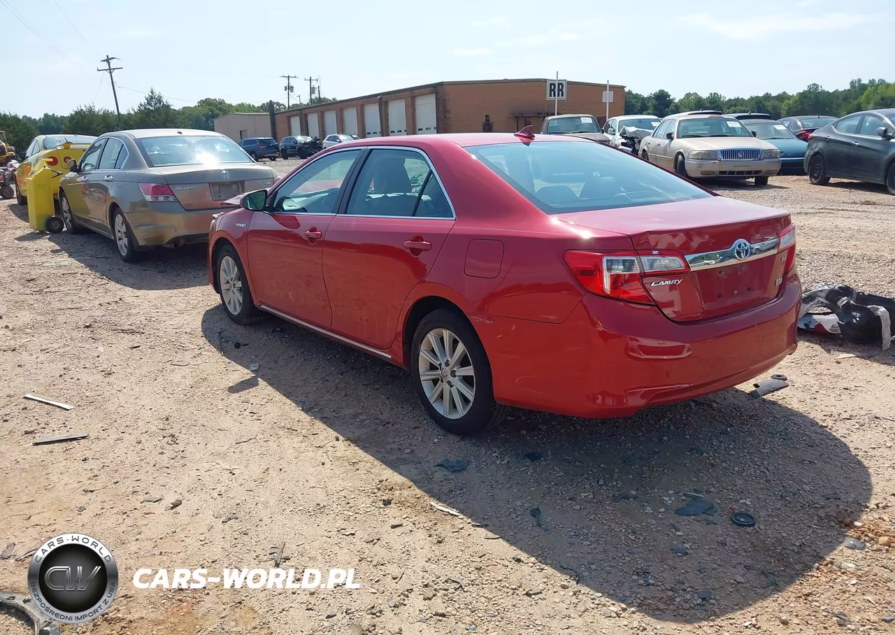 2014 Toyota Camry Hybrid Xle VIN:4T1BD1FK1EU131722 - 3