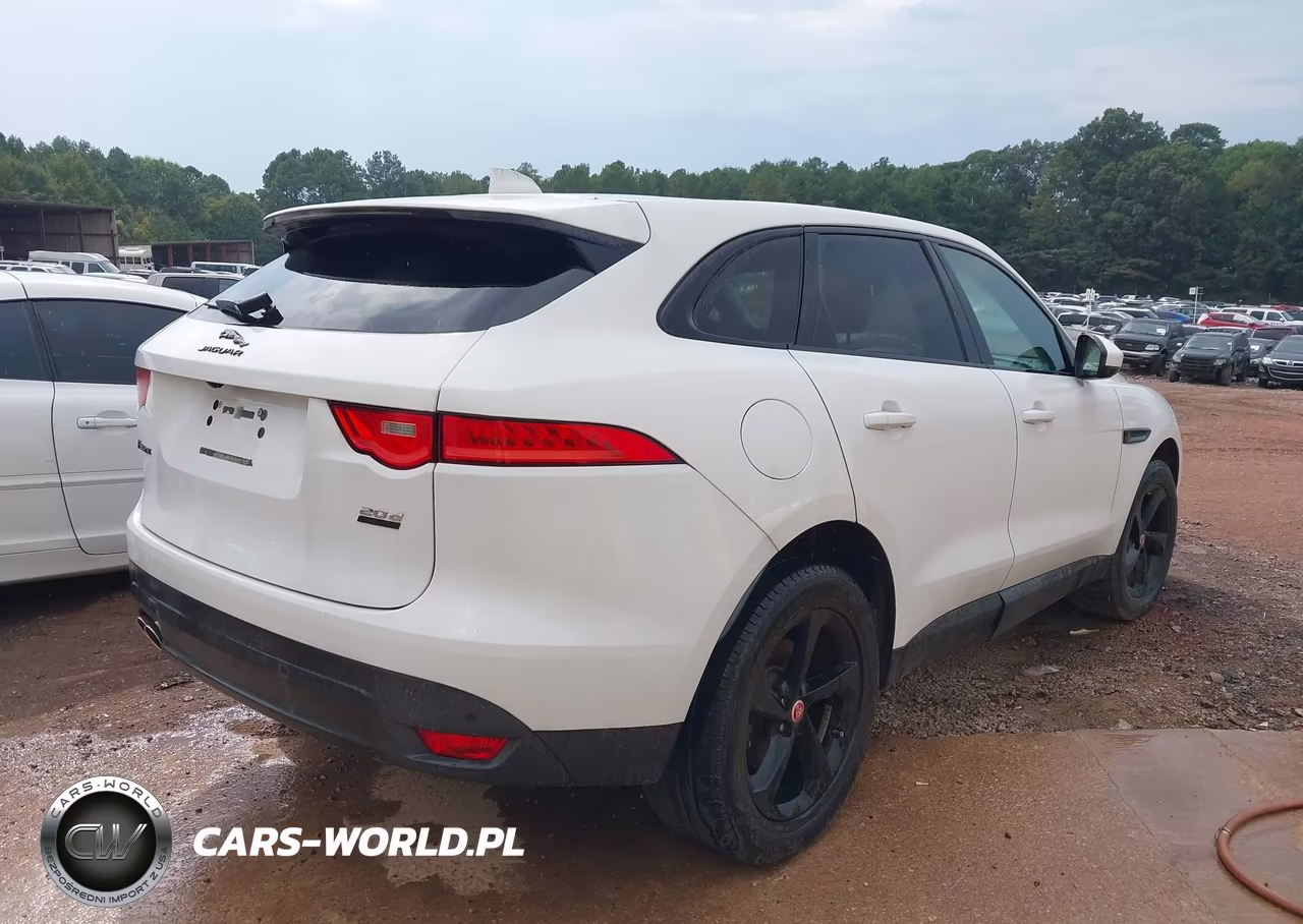 2017 Jaguar F-Pace 20D Premium VIN:SADCJ2BN3HA892575 - 4