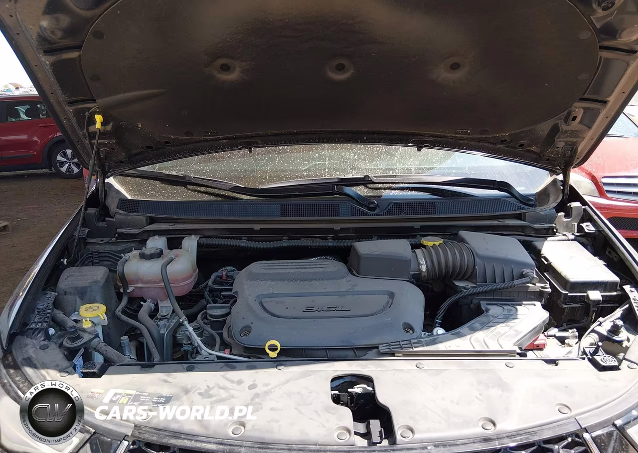 2022 Chrysler Pacifica Touring L VIN:2C4RC1BG0NR146376 - 10