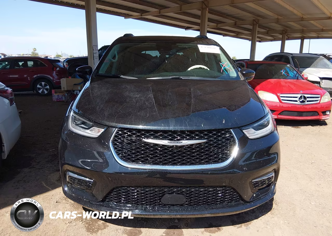 2022 Chrysler Pacifica Touring L VIN:2C4RC1BG0NR146376 - 6