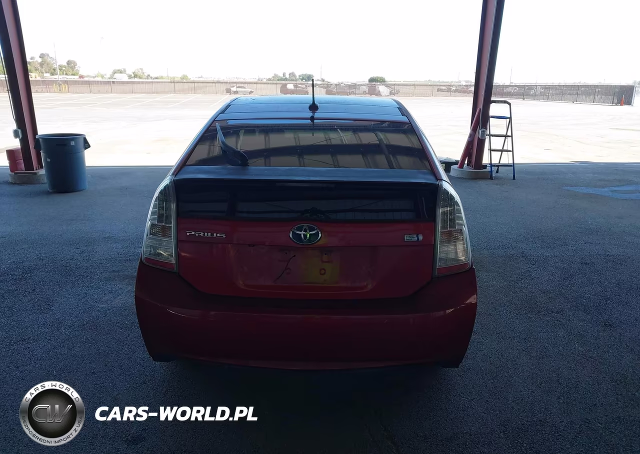 2011 Toyota Prius Three VIN:JTDKN3DU9B0310675 - 16