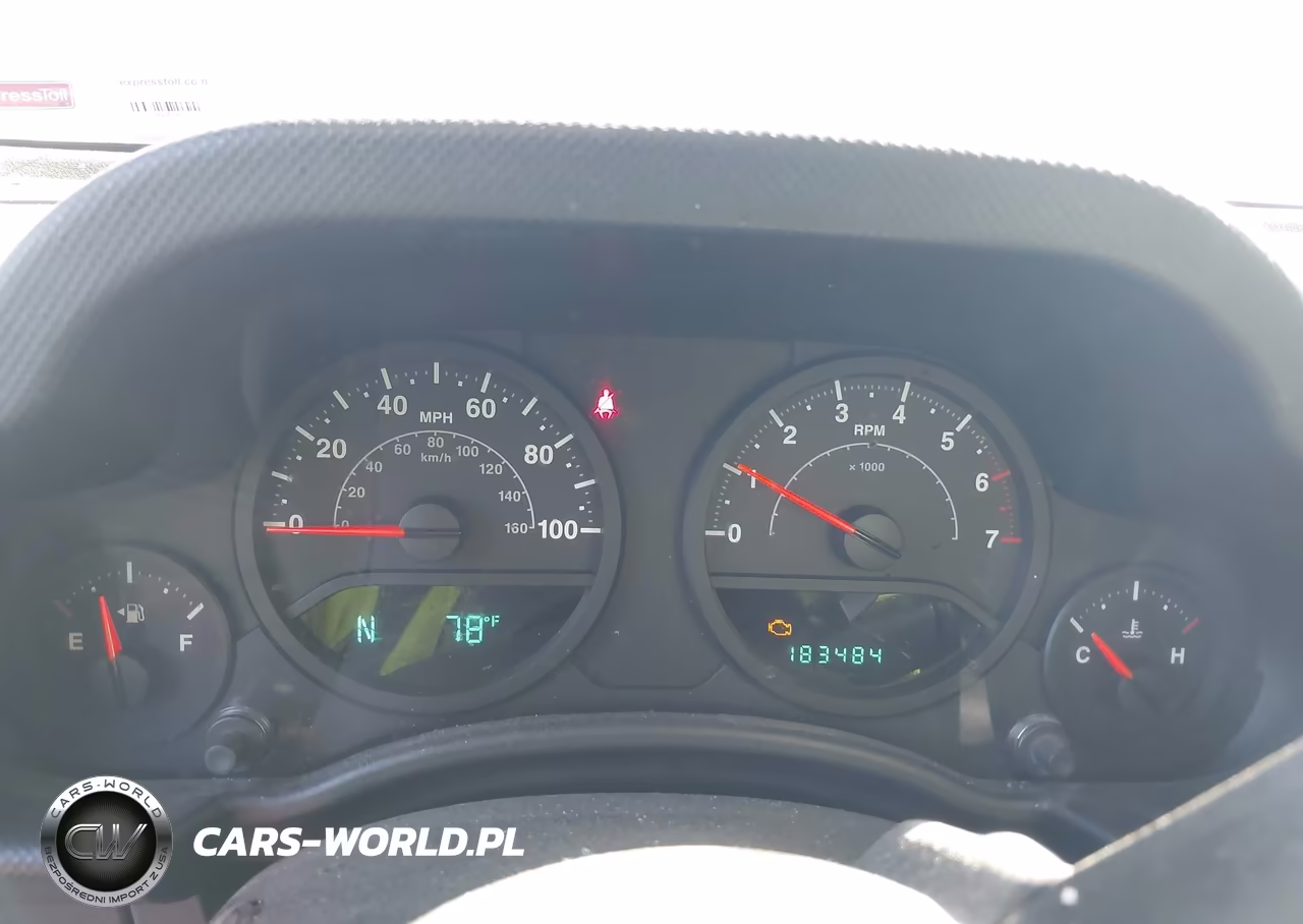 2008 Jeep Wrangler X VIN:1J4FA24198L557712 - 7