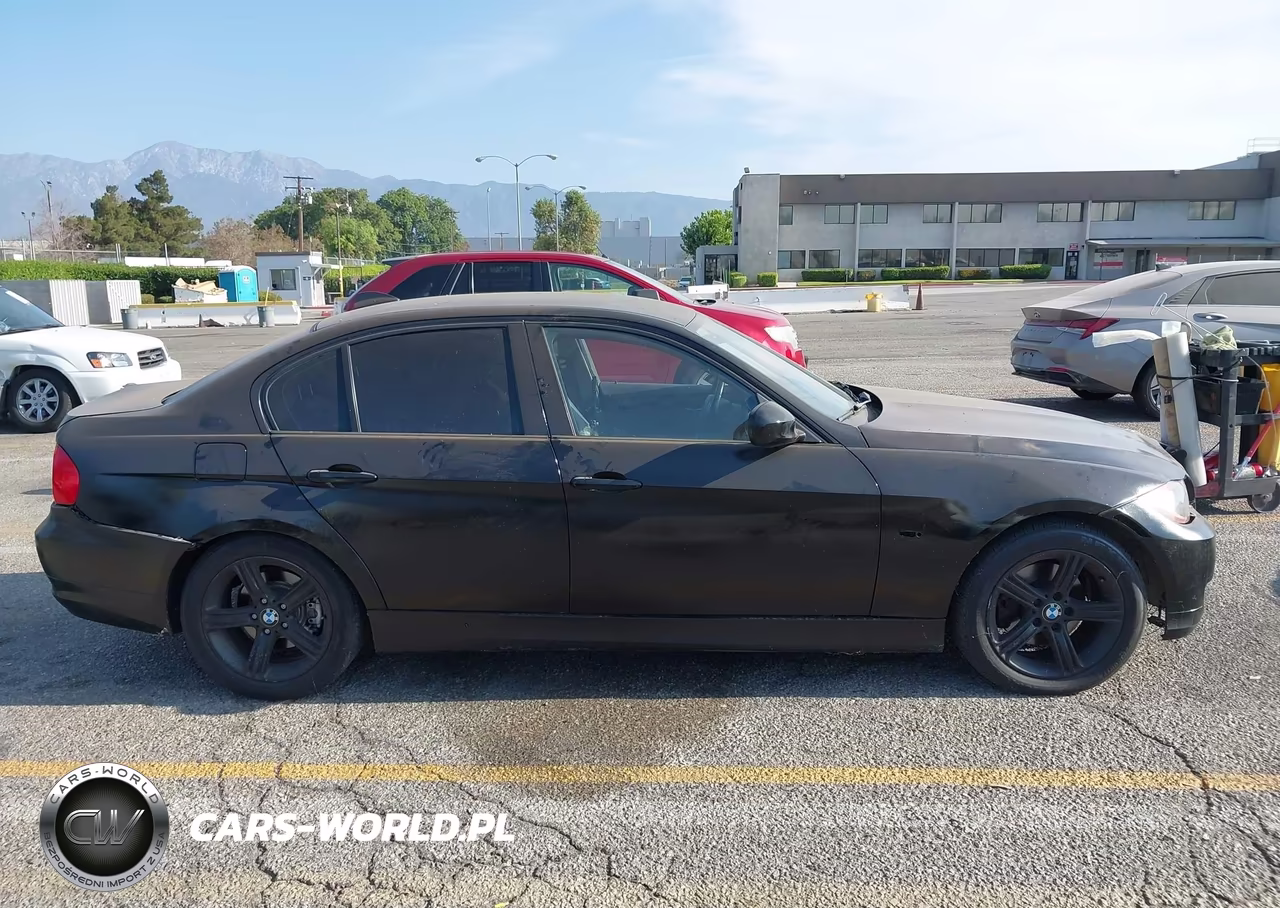 2010 BMW 328I VIN:WBAPH5G54ANM70488 - 16