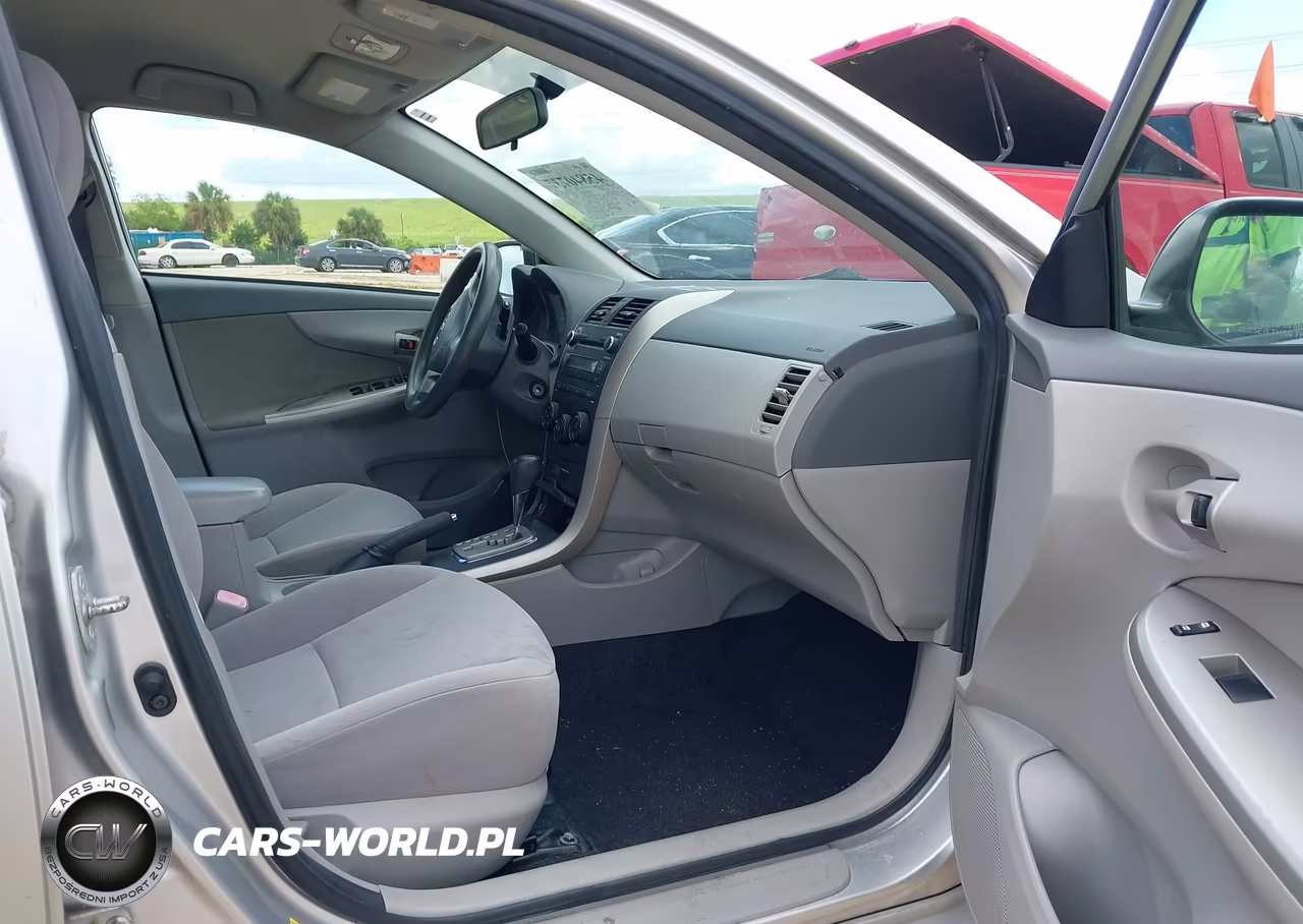 2010 Toyota Corolla Le VIN:JTDBU4EE4AJ082903 - 5