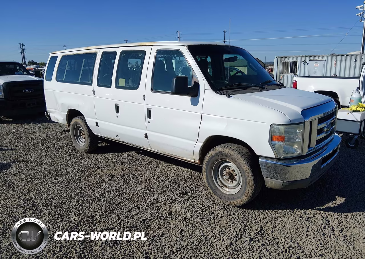 2010 Ford E-350 Super Duty Xl-Xlt