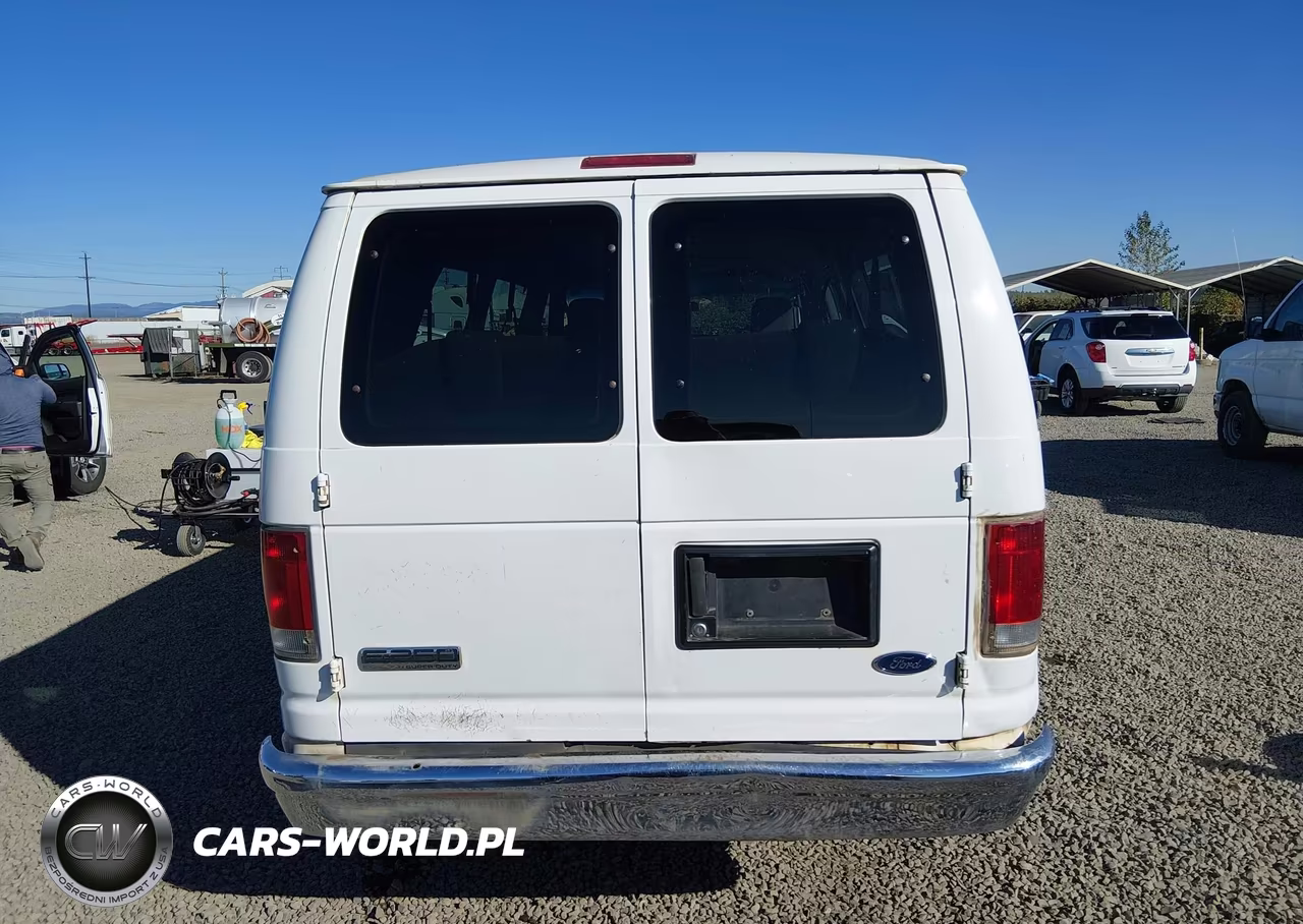 2010 Ford E-350 Super Duty Xl-Xlt VIN:1FBSS3BL4ADA32265 - 16