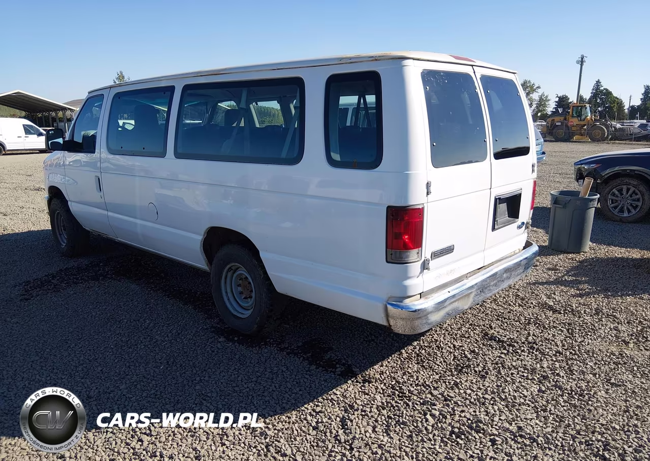 2010 Ford E-350 Super Duty Xl-Xlt VIN:1FBSS3BL4ADA32265 - 3