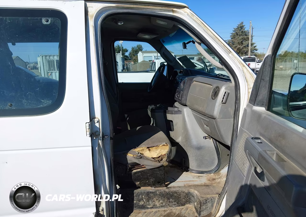 2010 Ford E-350 Super Duty Xl-Xlt VIN:1FBSS3BL4ADA32265 - 5