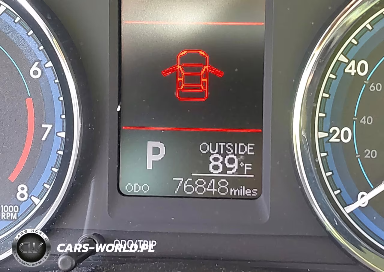 2018 Toyota Corolla Le VIN:2T1BURHE3JC083349 - 15