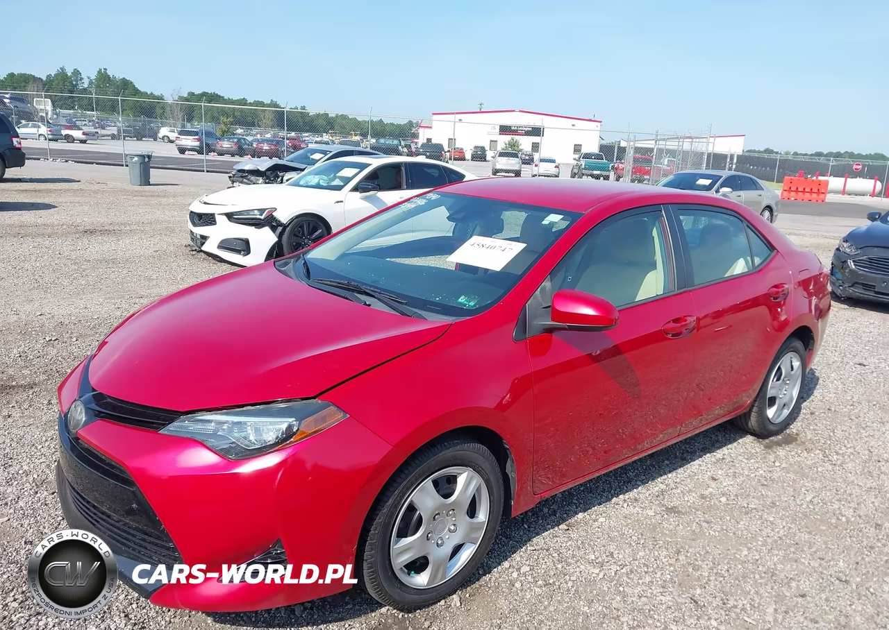 2018 Toyota Corolla Le VIN:2T1BURHE3JC083349 - 2