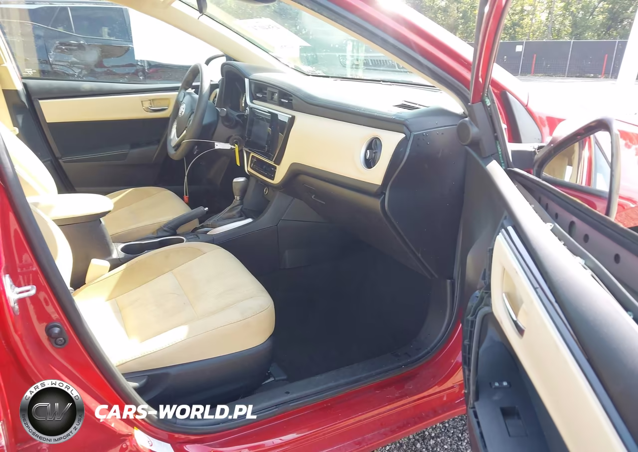 2018 Toyota Corolla Le VIN:2T1BURHE3JC083349 - 5