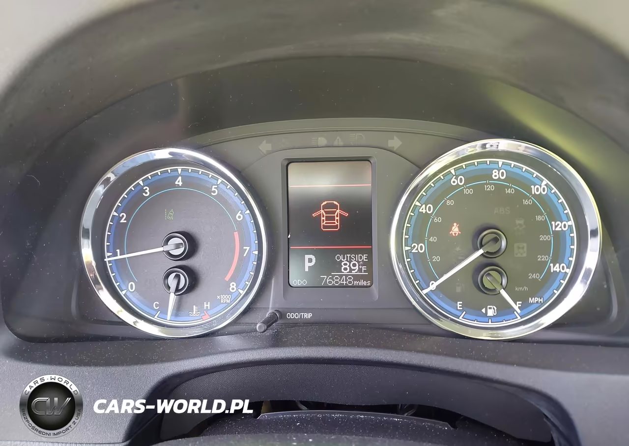 2018 Toyota Corolla Le VIN:2T1BURHE3JC083349 - 7