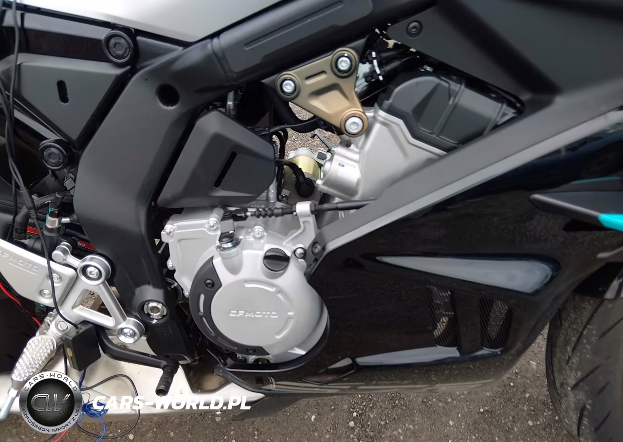 2026 Cf Moto 675Ss VIN:LCEPEVLP5T6001152 - 8
