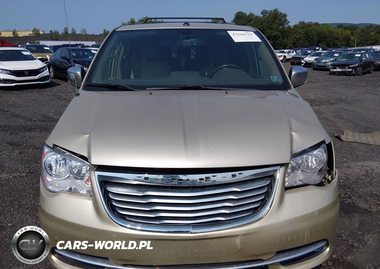 2011 Chrysler Town & Country Touring-L VIN:2A4RR8DG2BR704478 - 12