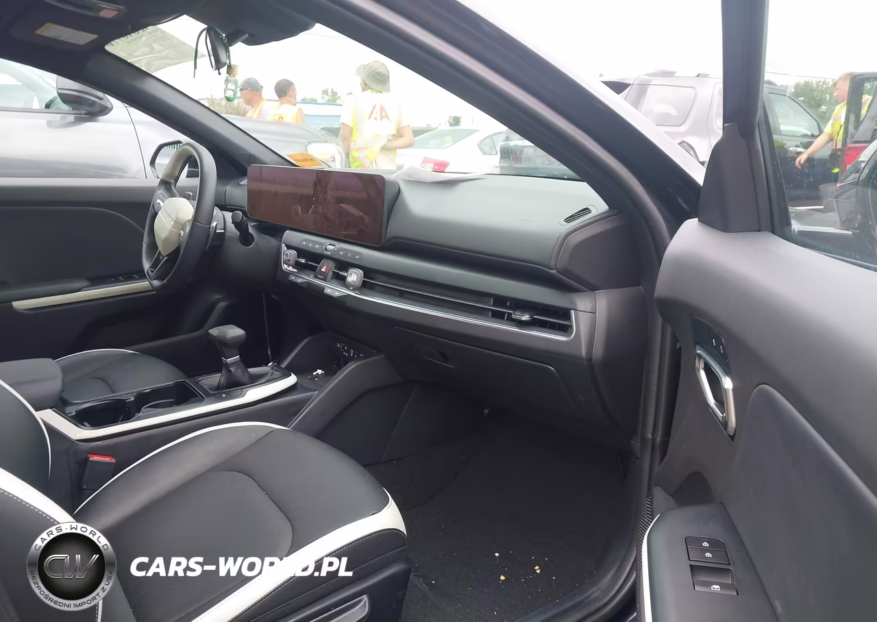 2025 Kia K4 Gt-Line VIN:3KPFW4DE5SE247210 - 5