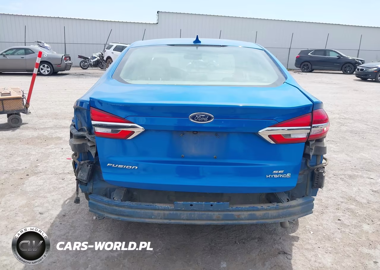 2019 Ford Fusion Hybrid Se VIN:3FA6P0LU7KR187539 - 17
