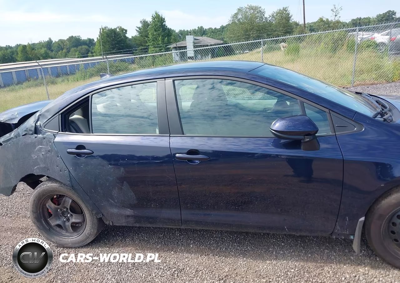2026 Toyota Corolla Le VIN:5YFB4MDE3TP420632 - 18