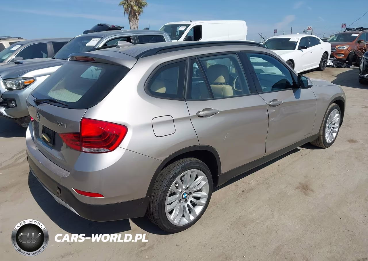 2015 BMW X1 Sdrive28I VIN:WBAVM1C56FV314798 - 4