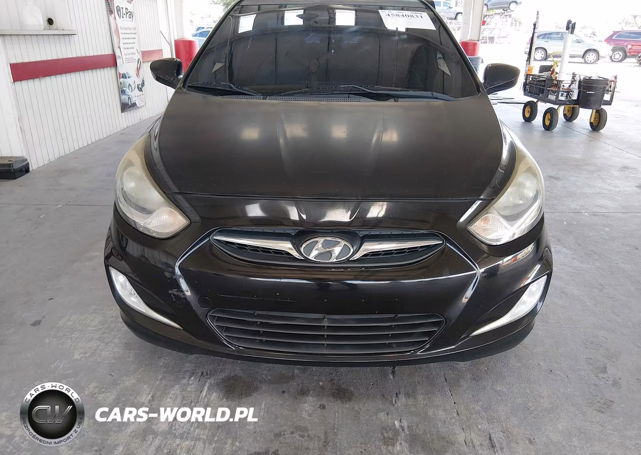 2013 Hyundai Accent Gls VIN:KMHCU4AE2DU420825 - 12