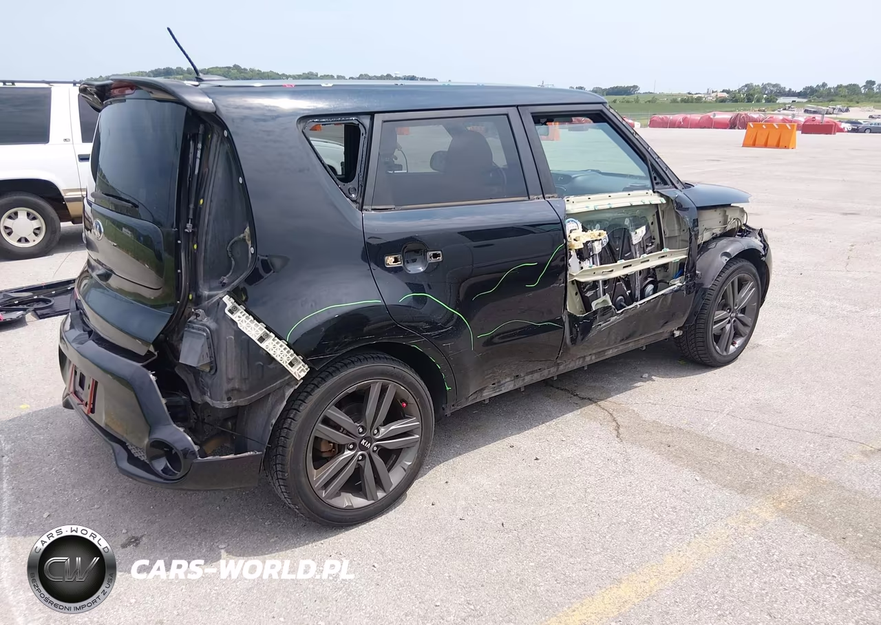 2016 Kia Soul + VIN:KNDJP3A52G7354437 - 4