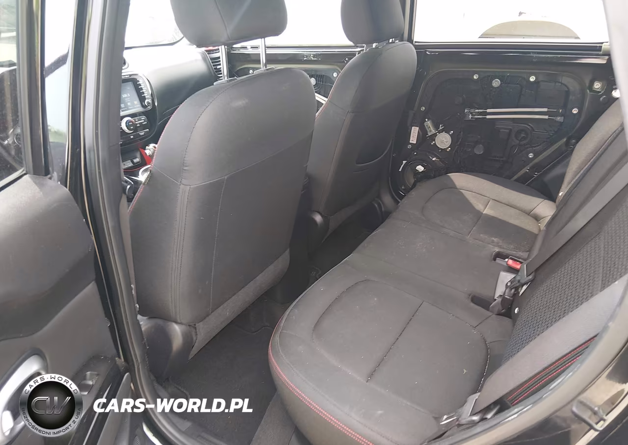 2016 Kia Soul + VIN:KNDJP3A52G7354437 - 8