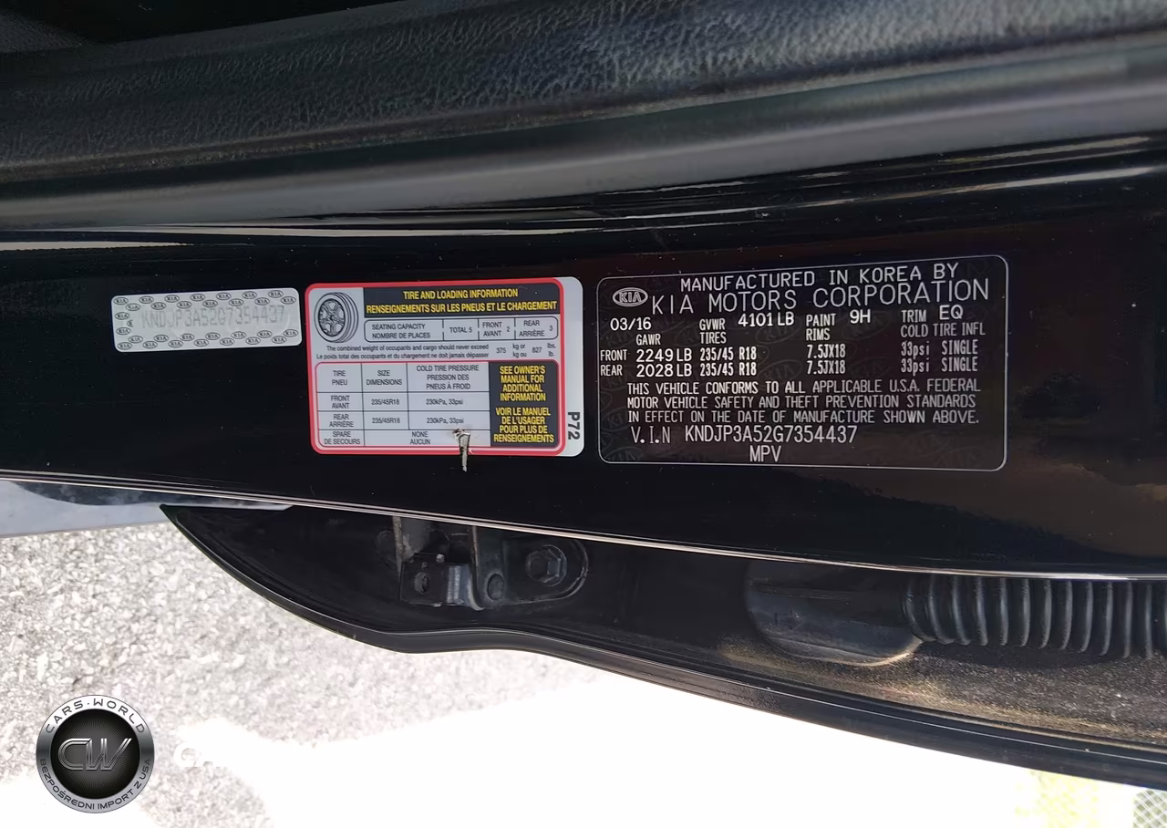 2016 Kia Soul + VIN:KNDJP3A52G7354437 - 9