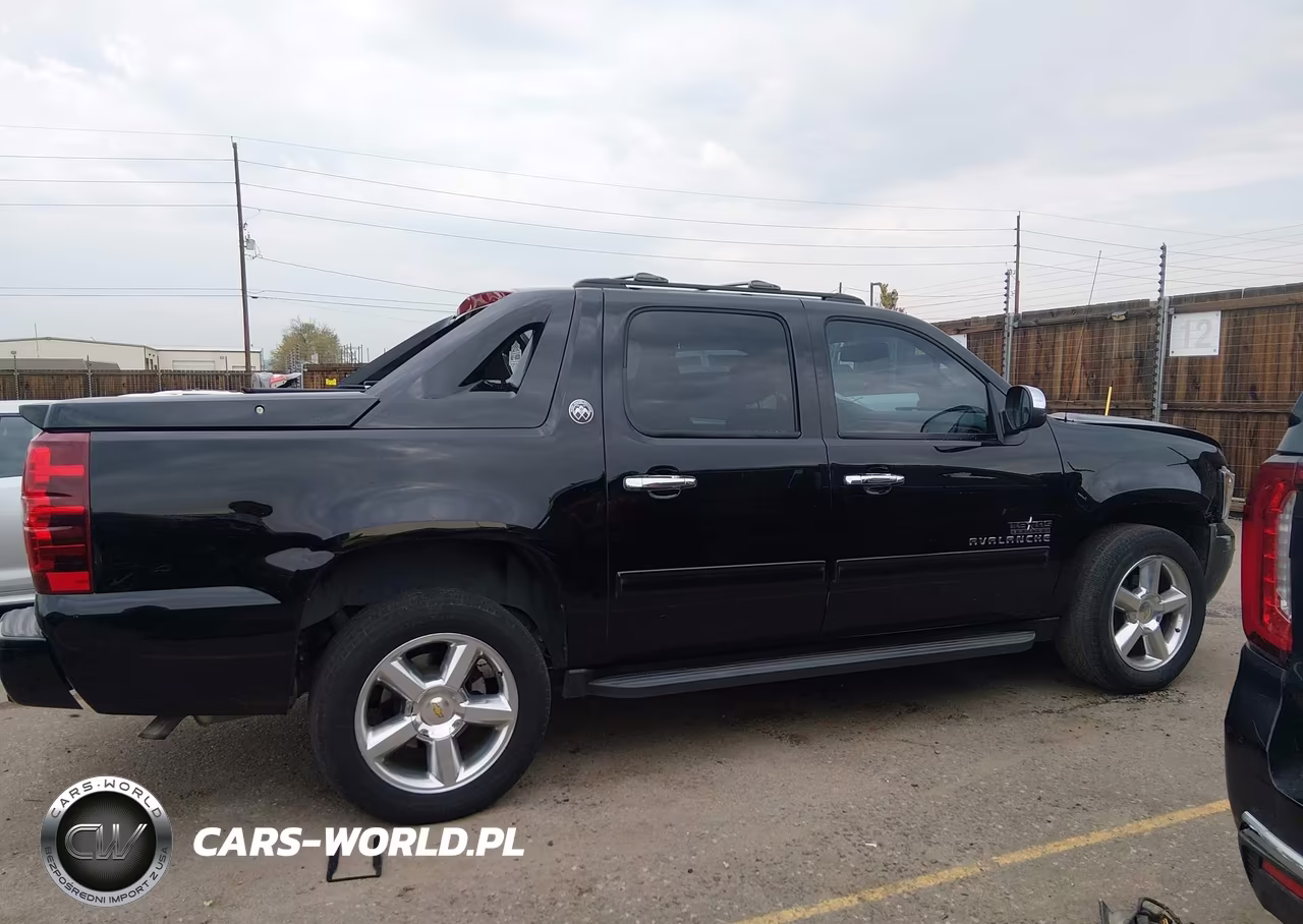 2013 Chevrolet Avalanche Lt VIN:3GNMCFE09DG143154 - 13