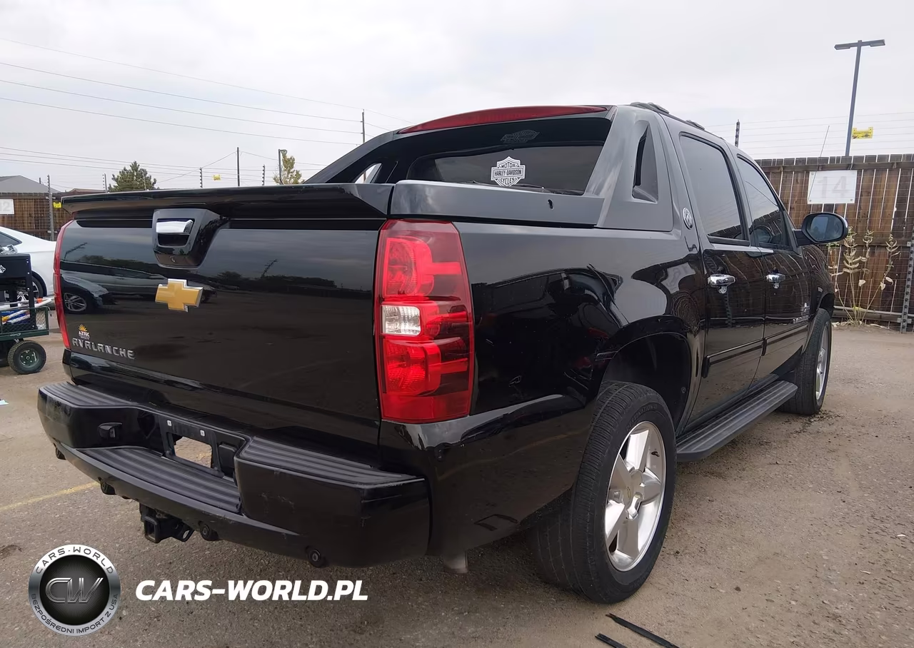 2013 Chevrolet Avalanche Lt VIN:3GNMCFE09DG143154 - 4