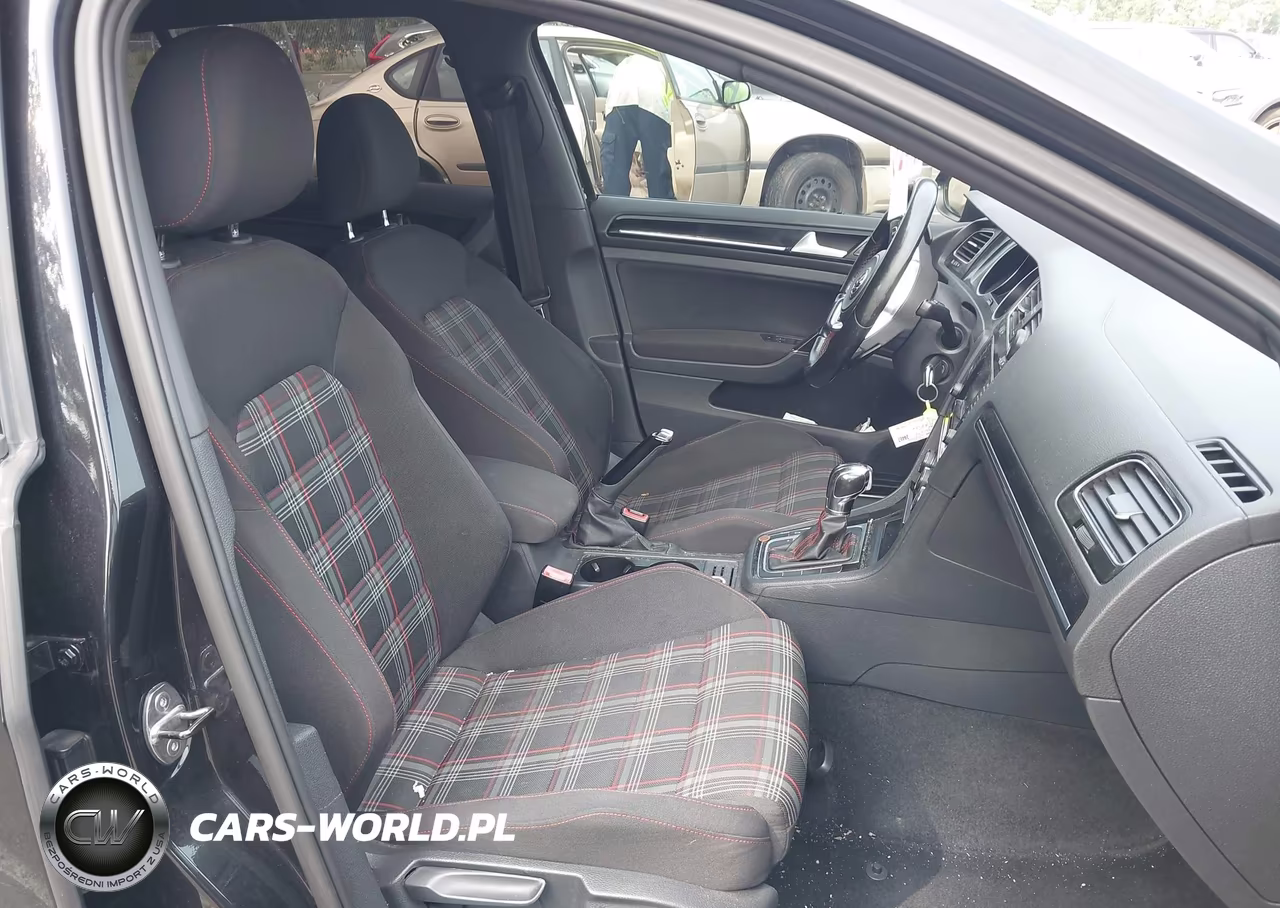 2015 Volkswagen Golf Gti 2.0T S 4-Door VIN:3VW4T7AU0FM007889 - 5