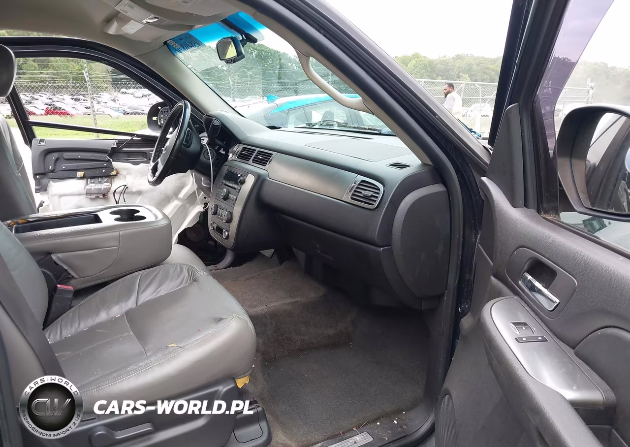 2007 Chevrolet Suburban Ls VIN:3GNFC16037G148087 - 5