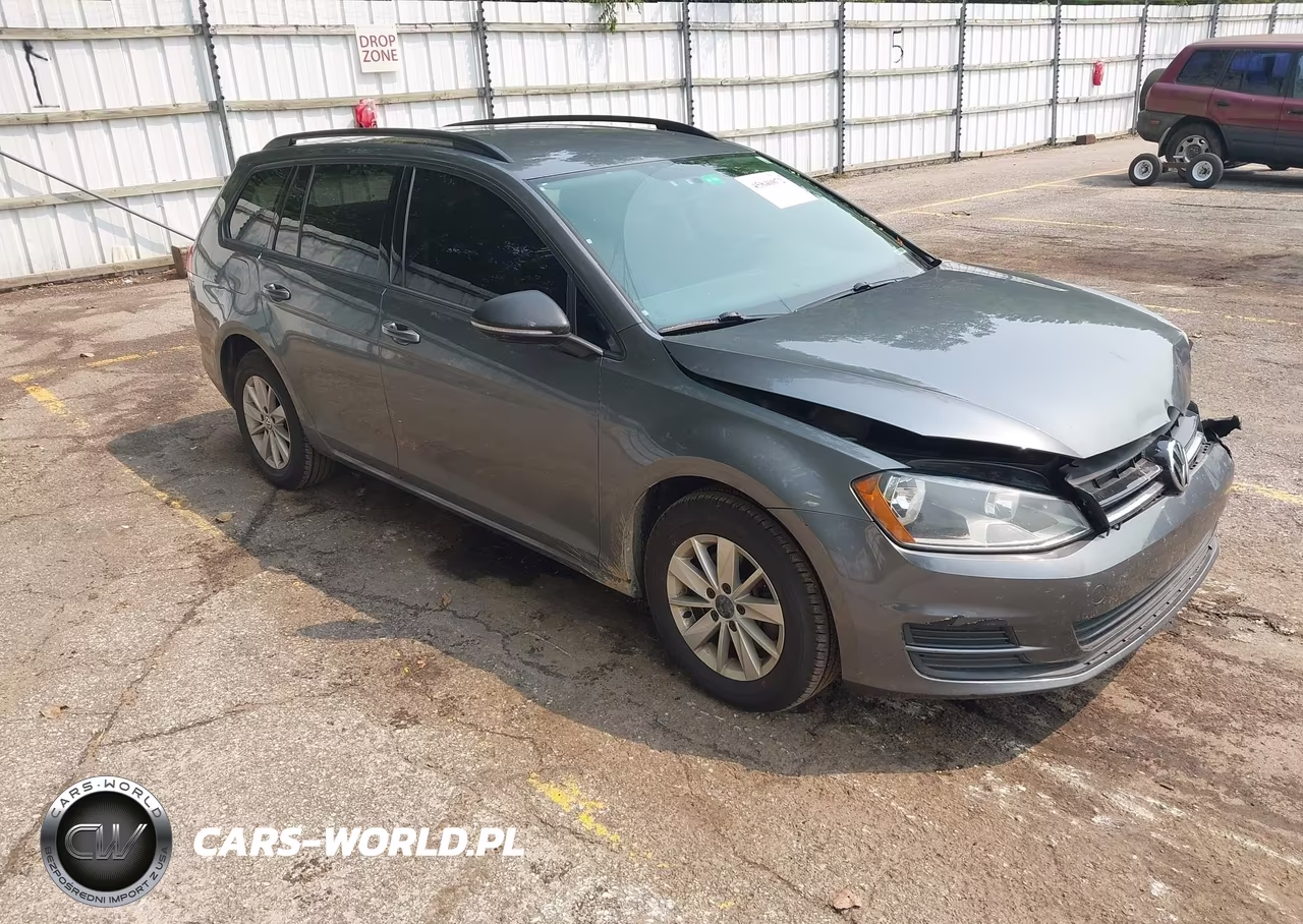 2015 Volkswagen Golf Sportwagen Tsi S 4-Door