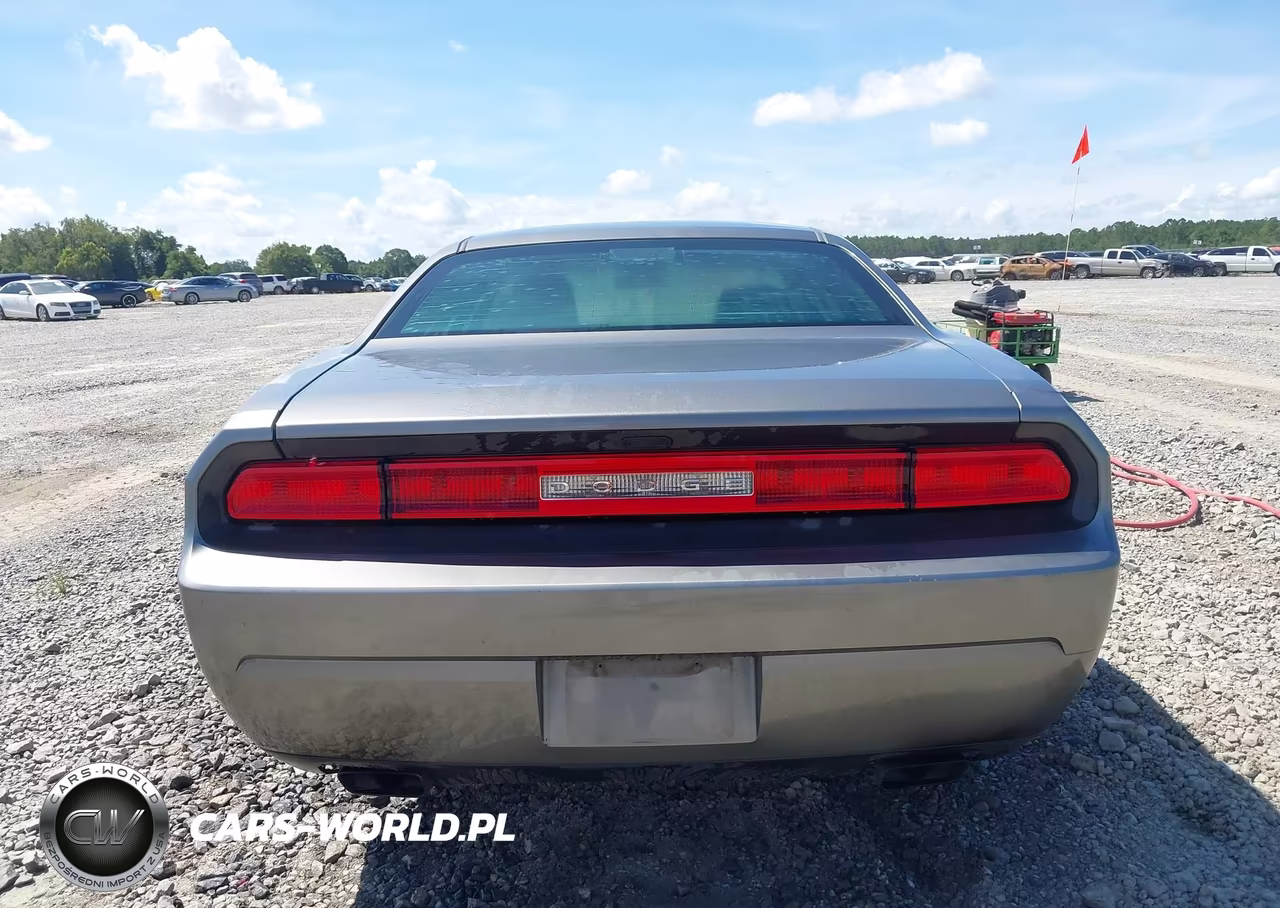 2012 Dodge Challenger Sxt VIN:2C3CDYAG6CH170315 - 16