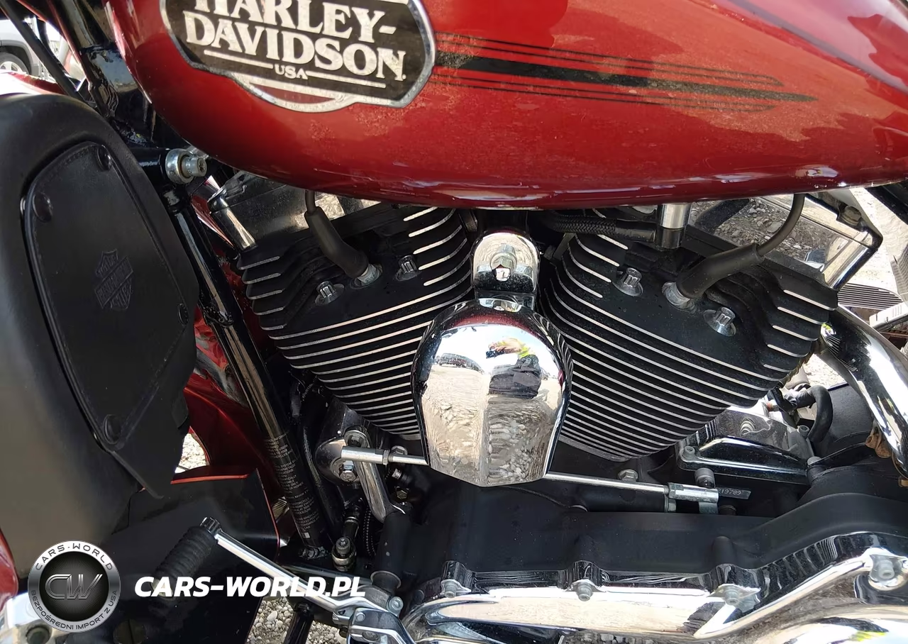 2008 Harley-Davidson Flhtcui VIN:1HD1FC4158Y684370 - 9