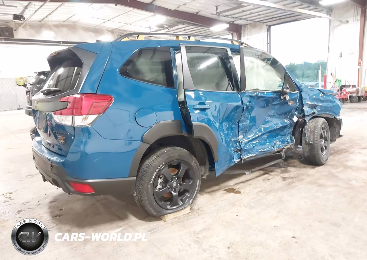 2024 Subaru Forester Wilderness VIN:JF2SKAJC1RH525327 - 4