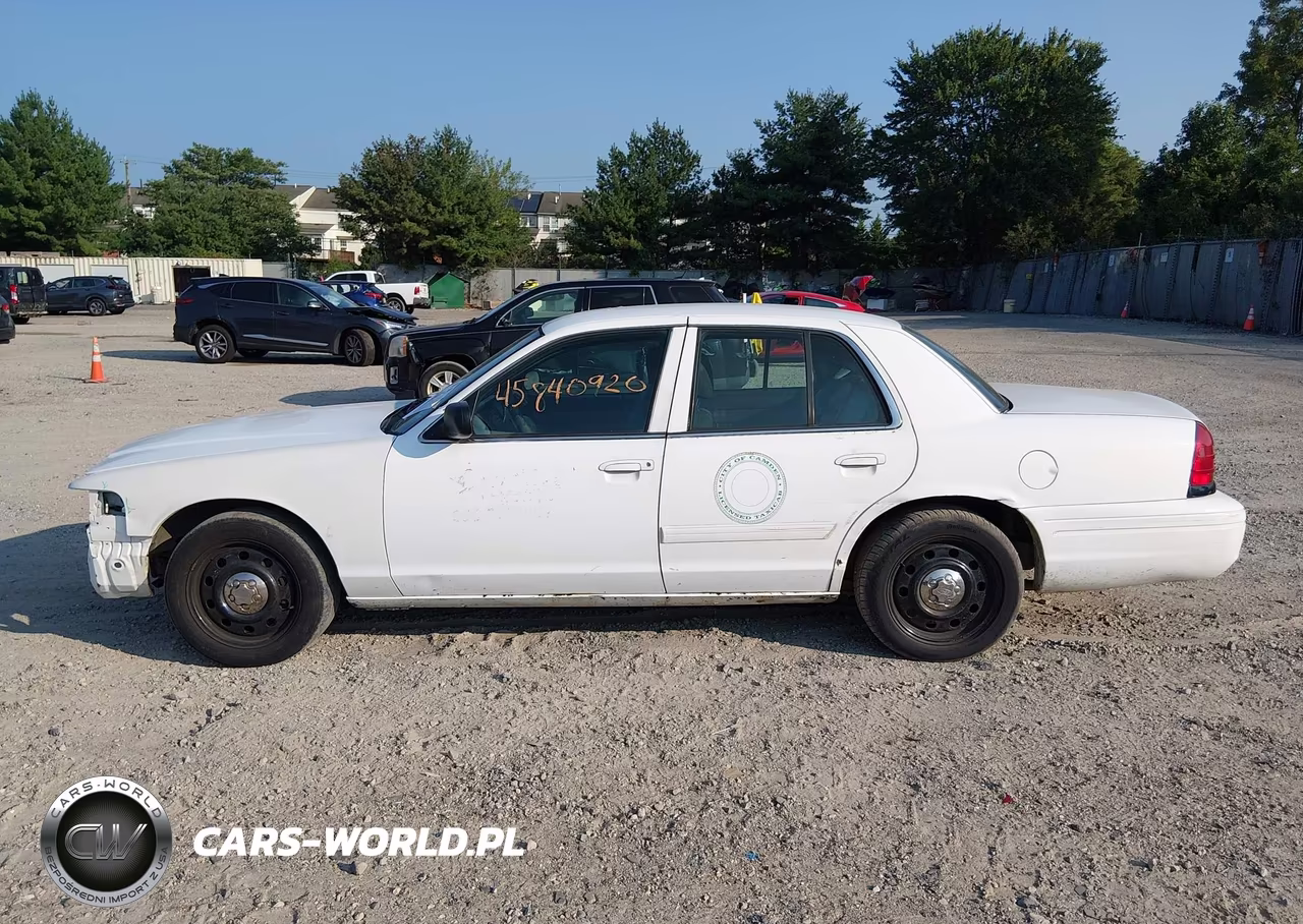 2009 Ford Crown Victoria Police-Police Interceptor VIN:2FAHP71V29X133204 - 14
