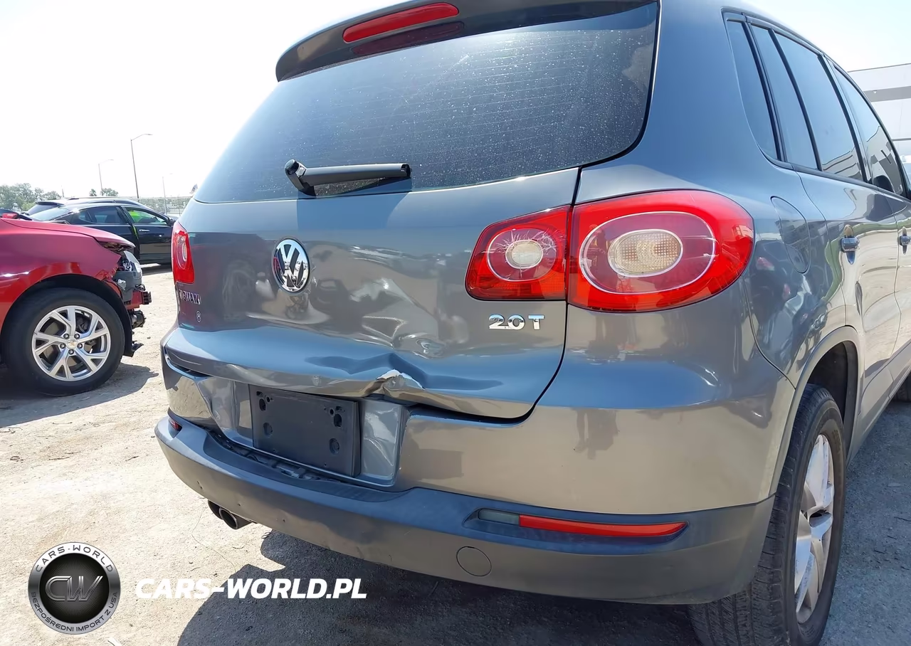 2011 Volkswagen Tiguan S VIN:WVGAV7AXXBW542485 - 6