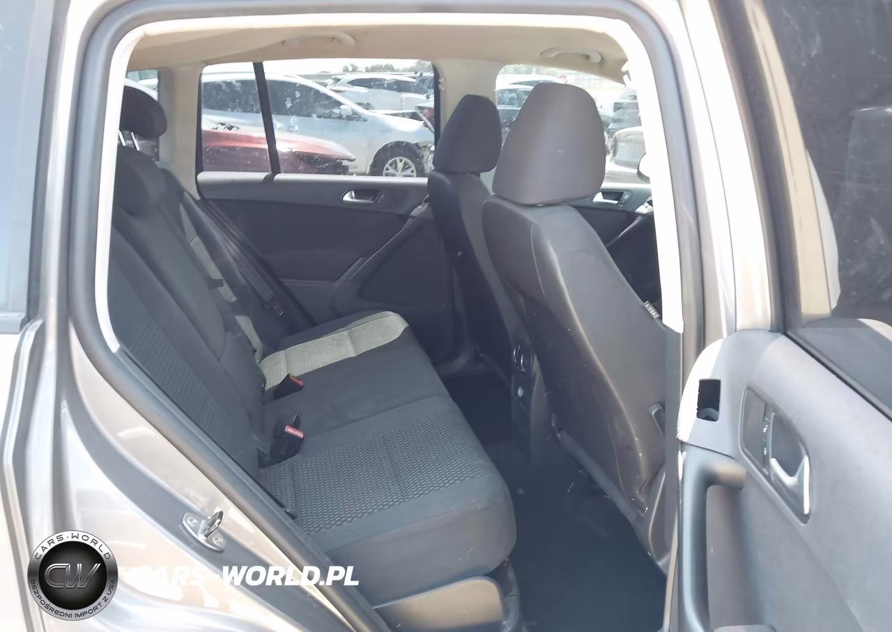 2011 Volkswagen Tiguan S VIN:WVGAV7AXXBW542485 - 8