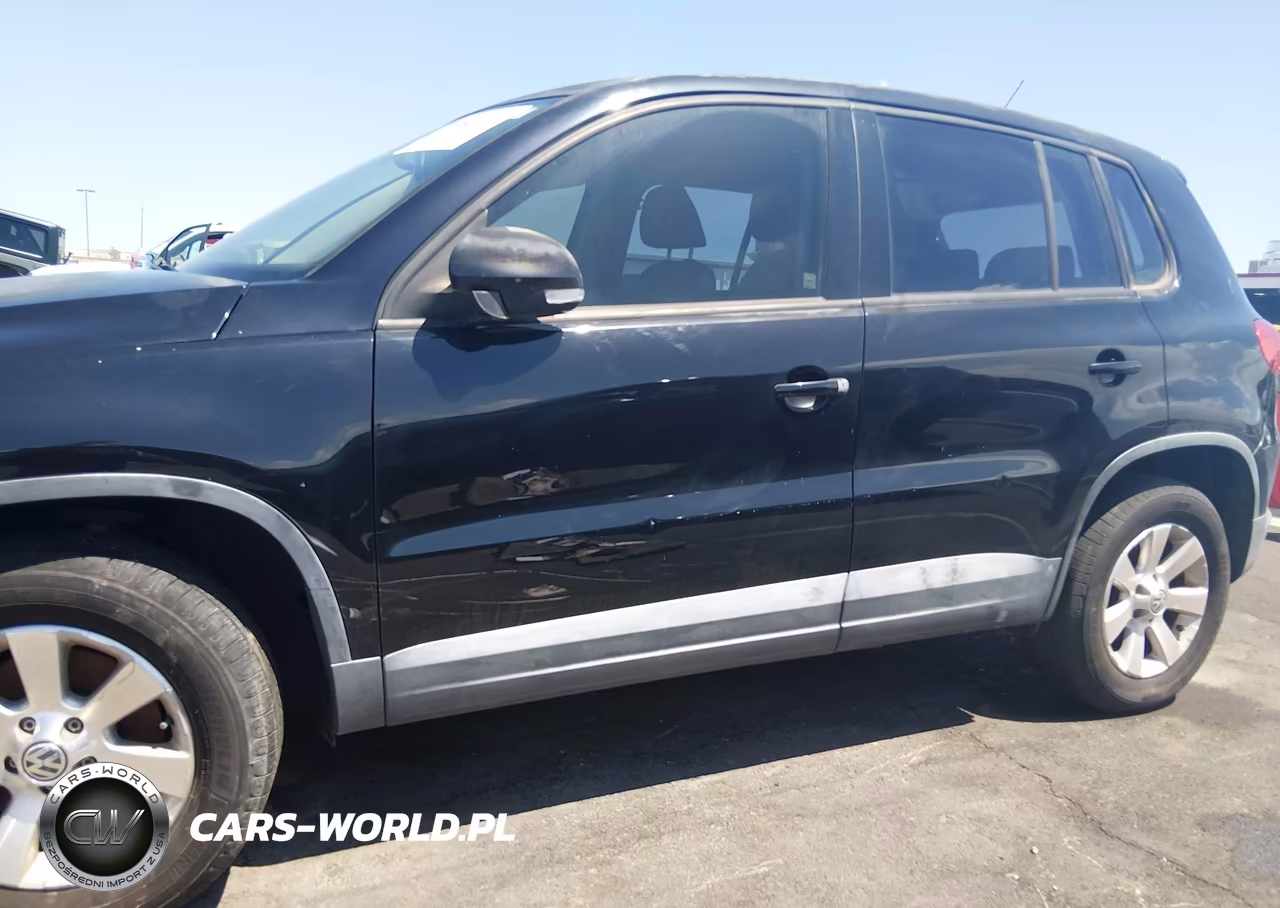 2010 Volkswagen Tiguan S VIN:WVGAV7AXXAW532330 - 6