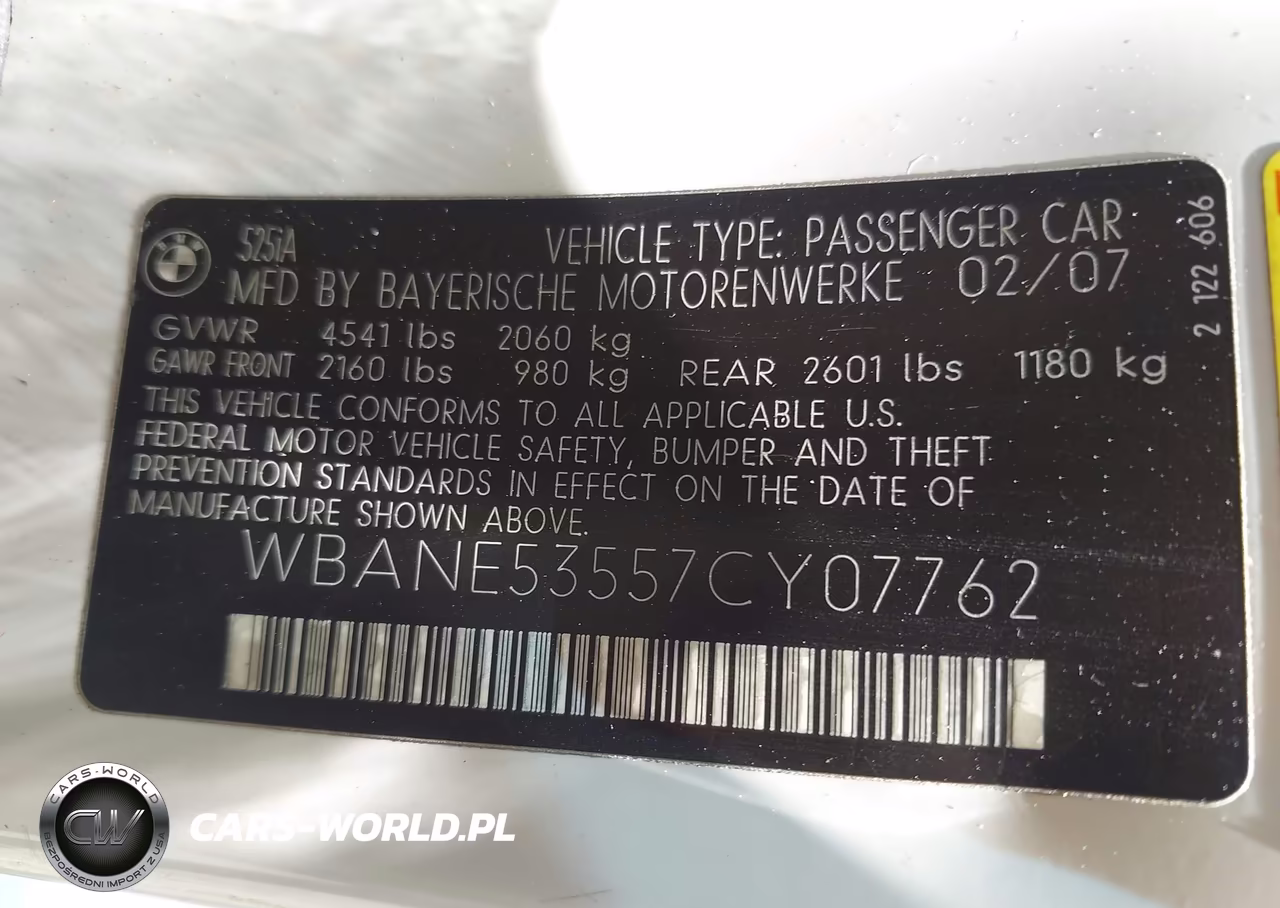2007 BMW 525I VIN:WBANE53557CY07762 - 9
