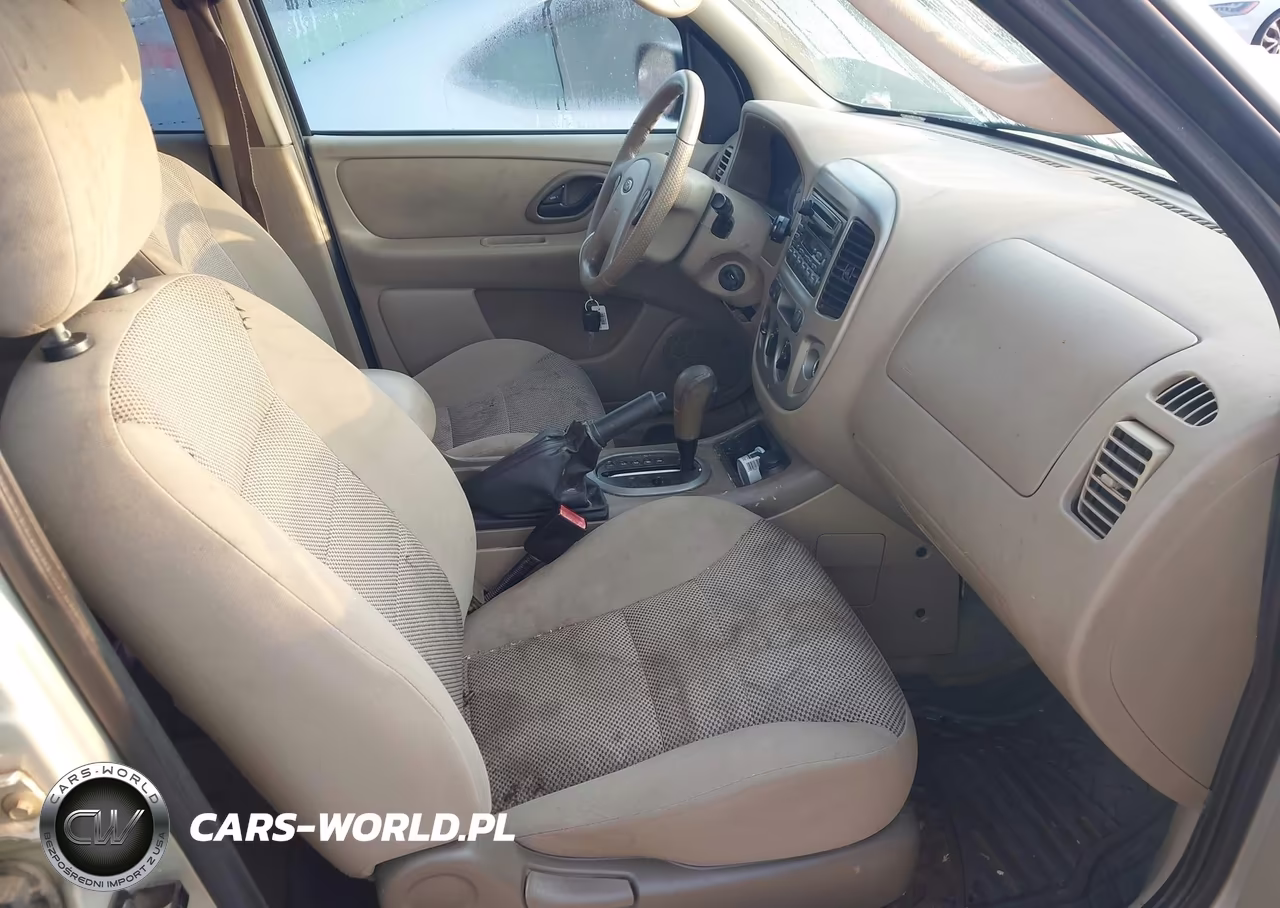 2005 Ford Escape Xlt VIN:1FMYU93145DA13586 - 5