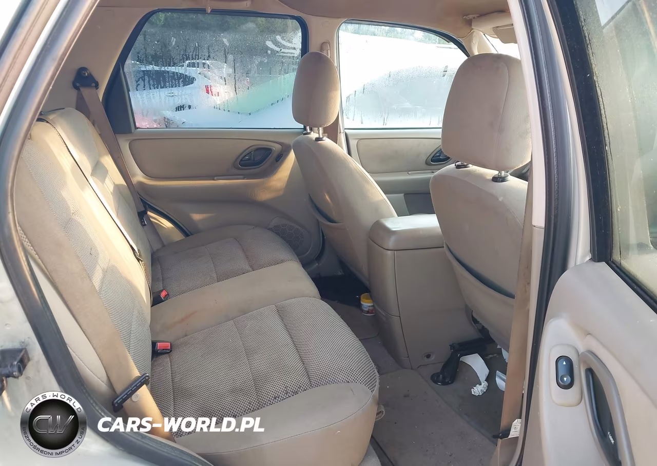 2005 Ford Escape Xlt VIN:1FMYU93145DA13586 - 8