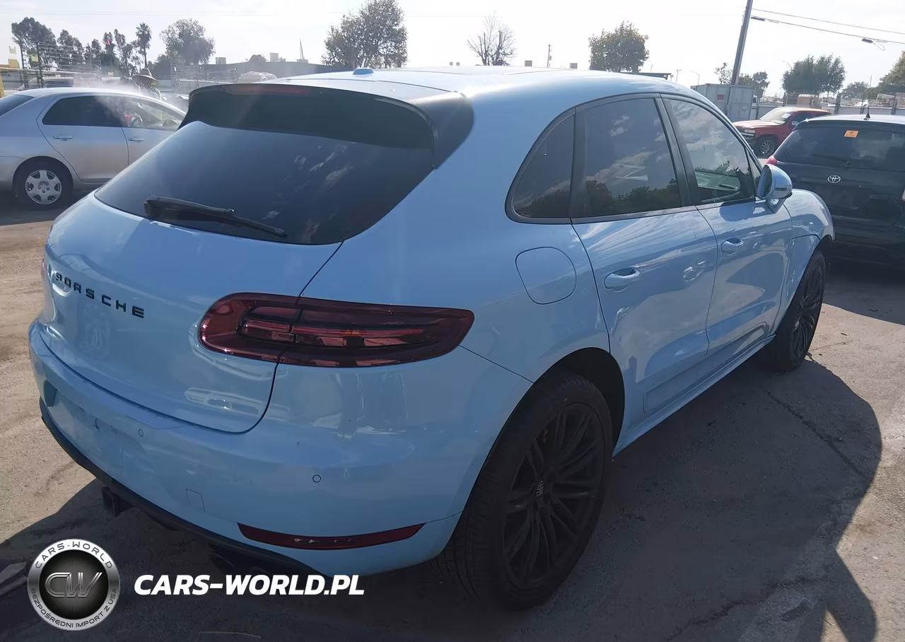 2018 Porsche Macan Turbo VIN:WP1AF2A53JLB70425 - 4