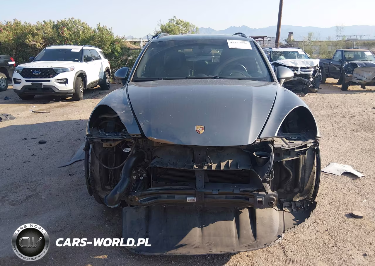 2014 Porsche Cayenne S VIN:WP1AB2A20ELA56423 - 13
