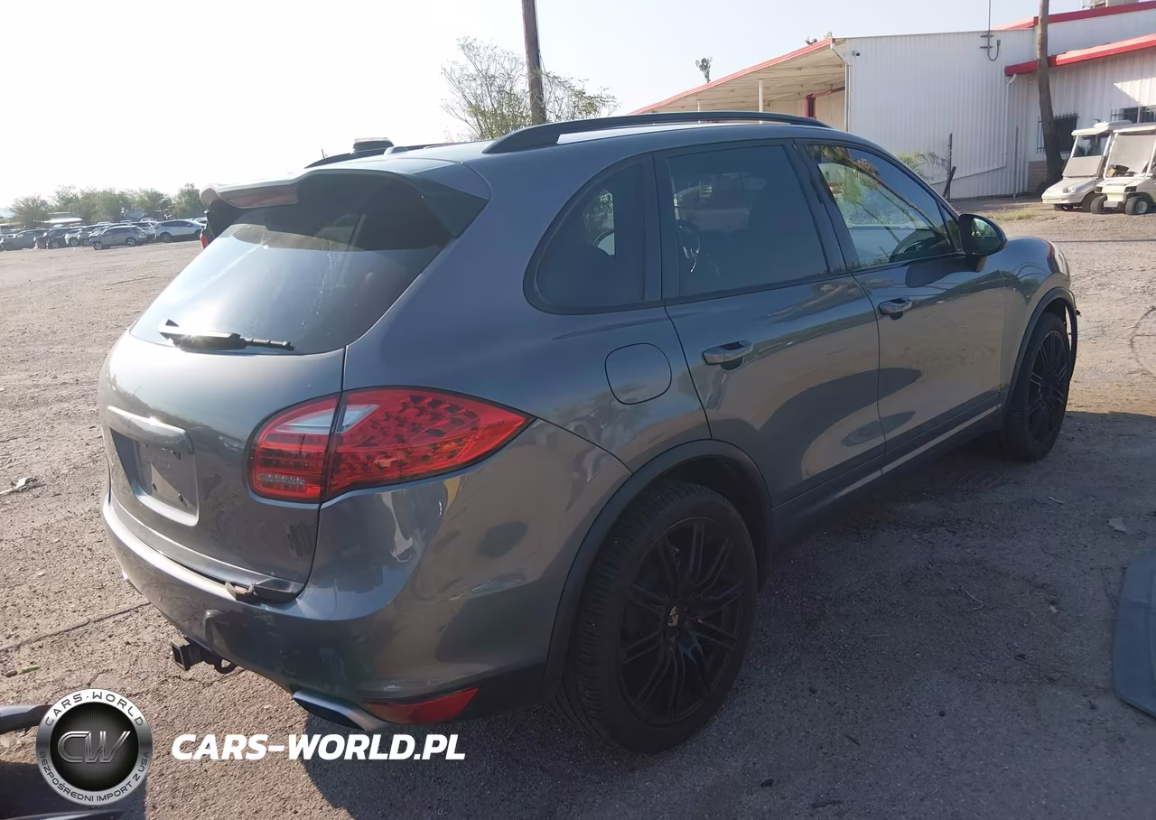2014 Porsche Cayenne S VIN:WP1AB2A20ELA56423 - 4